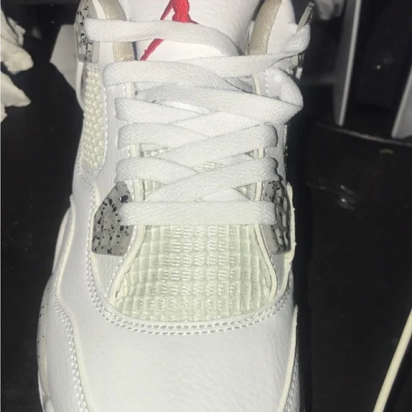 Jordan 4 bred white Oreo size 7 there so comfortable Nike Air Jordan 4 Retro GS  main image 4